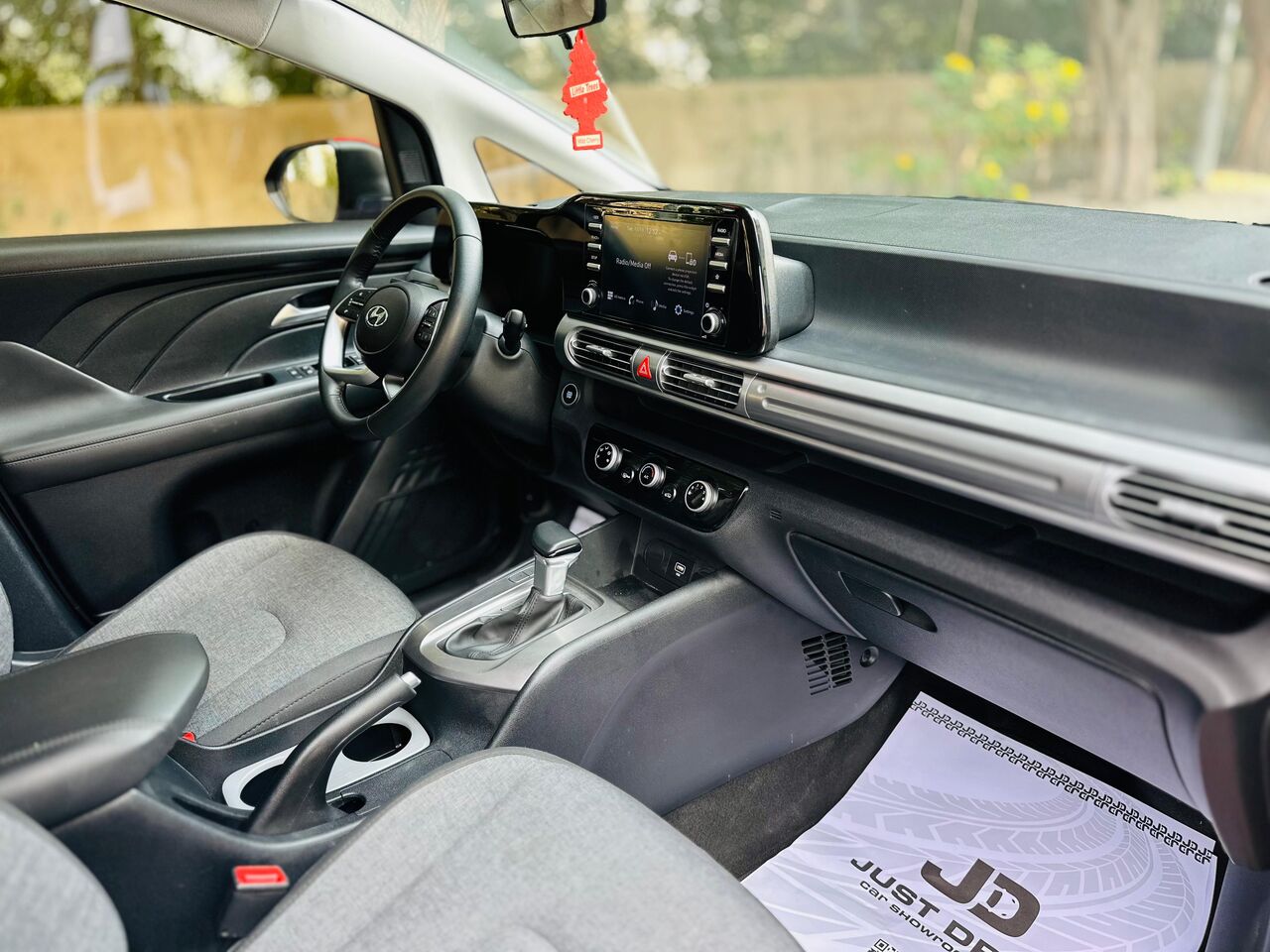 Segaya, Vehicles, Cars & Trucks , BHD 6450,  HYUNDAI STARGAZER,  2025,  Automatic,  12000 KM,    MODEL WITH SINGLE OWNER, AGENT MAINTAINED AND WARRANTY SUV CALL OR