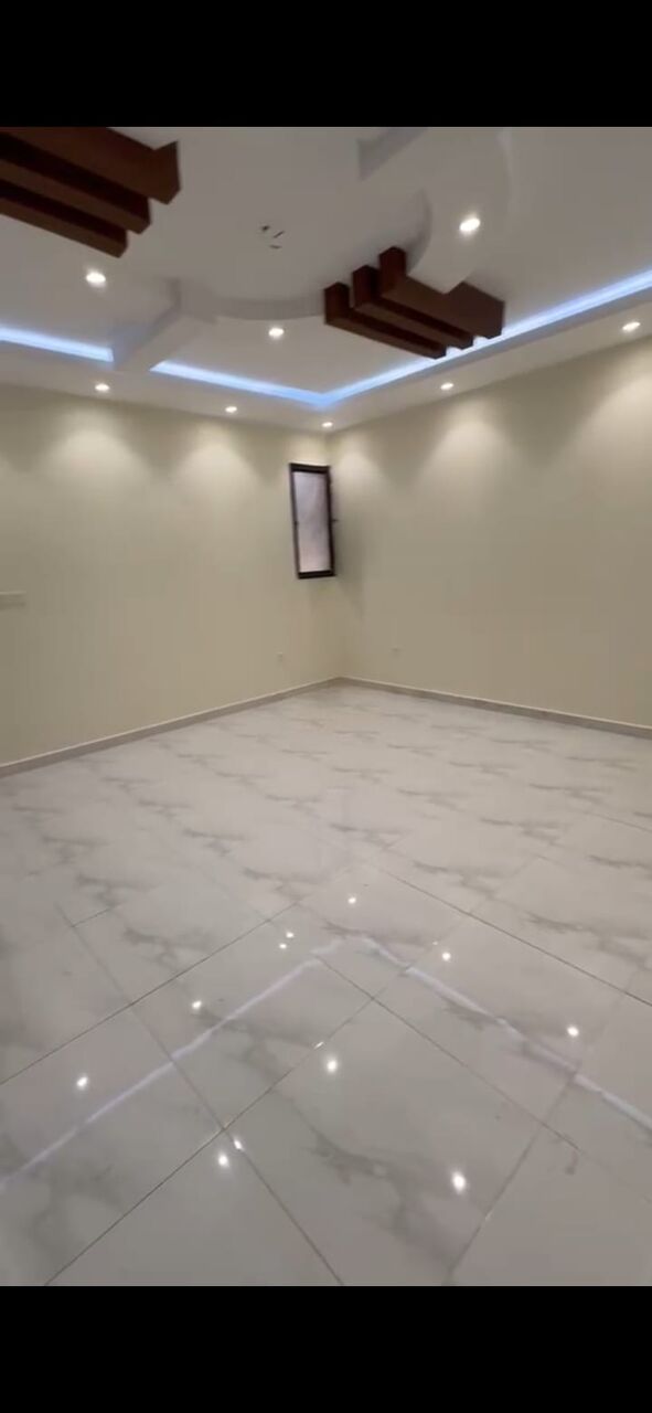 Khobar, Apartments, Flats, Houses & Villas, SAR 45000/year,  5 BR,  New Luxury 5 Bedrooms, 2. Living Room  4  Bathrooms,   2 Kitchen,with Air Conditioners And