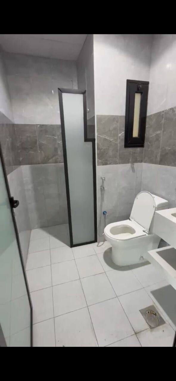 Khobar, Apartments, Flats, Houses & Villas, SAR 45000/year,  5 BR,  New Luxury 5 Bedrooms, 2. Living Room  4  Bathrooms,   2 Kitchen,with Air Conditioners And