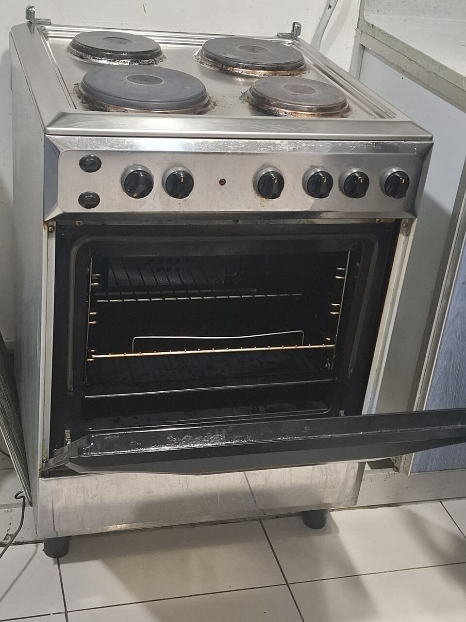 Khobar, Household Items, SAR 1750,  Washing Machine/Refrigerator/Cooking Burner/Room Heater