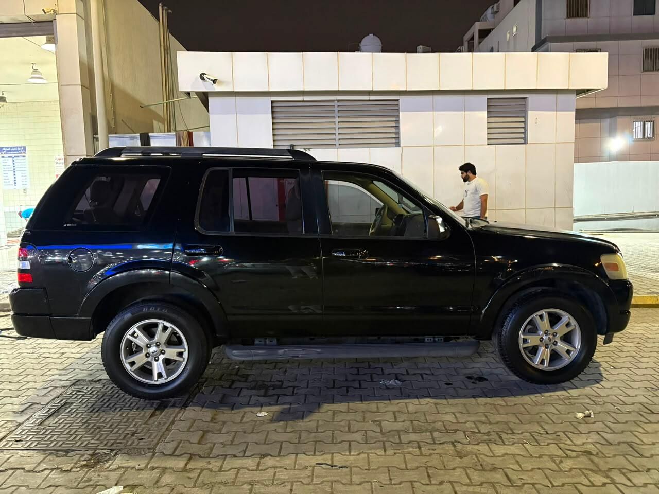Riyadh, Vehicles, Cars & Trucks , SAR 13,  Ford Explorer,  2010,  Automatic,  210000 KM,    First Owner Car For Sale