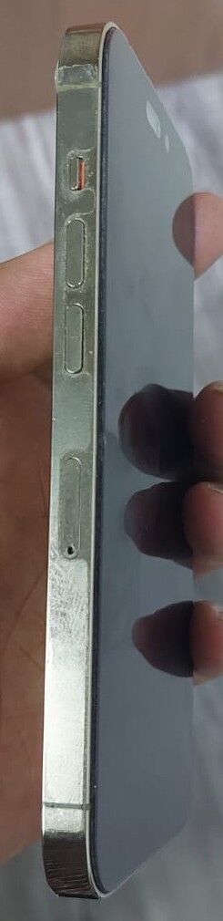 Al Malaz, Mobile Phones, SAR 1700,  I Phone 14 Pro 128GB With Original Charger