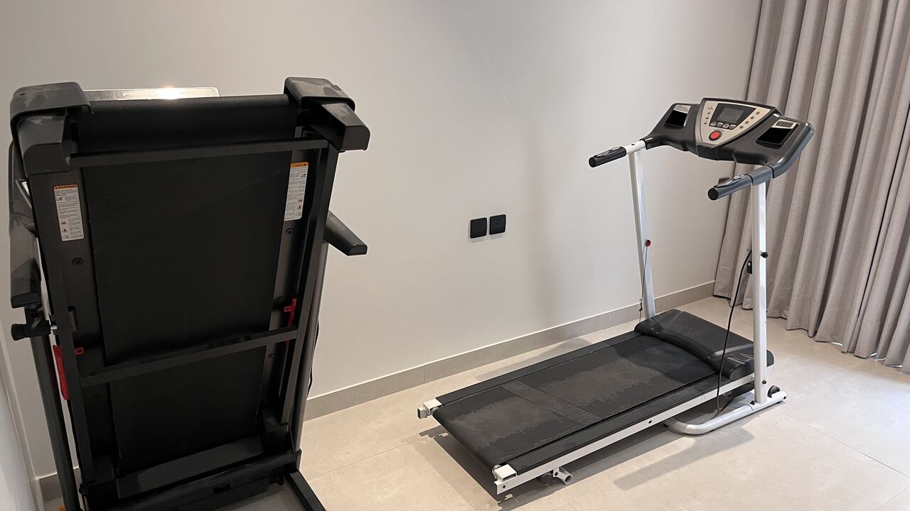 Al Narjis, Sporting Goods, SAR 250,  Treadmill For Sale
