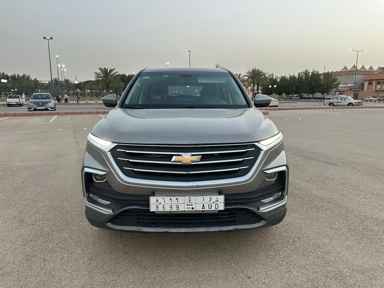 Riyadh, Vehicles, Cars & Trucks , SAR 42000,  Chevrolet Captiva,  2022,  Automatic,  121000 KM,    With Full Options Panoramic Sunroof Good Price 7 Seats SUV Car
