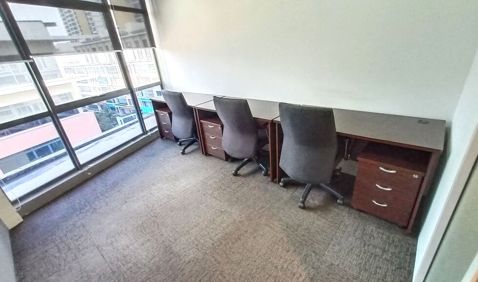 Kuala Lumpur, Offices, MYR 1300,  95 Sq. Feet,  Modern Private Office Space In Puchong &ndash; 24 Hours Accessible