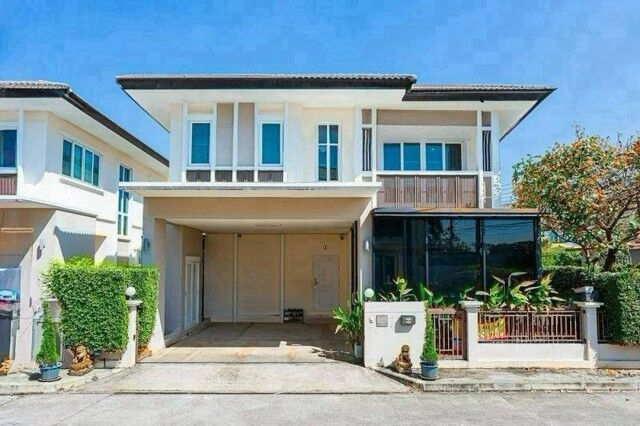 Bangkok, Real Estate For Sale, THB 6900000,  4 BR,  56 Sq. Feet,  San Sai Zone, Selling For Only 6.9 Million | The #GrandPark 2-story Detached House #house