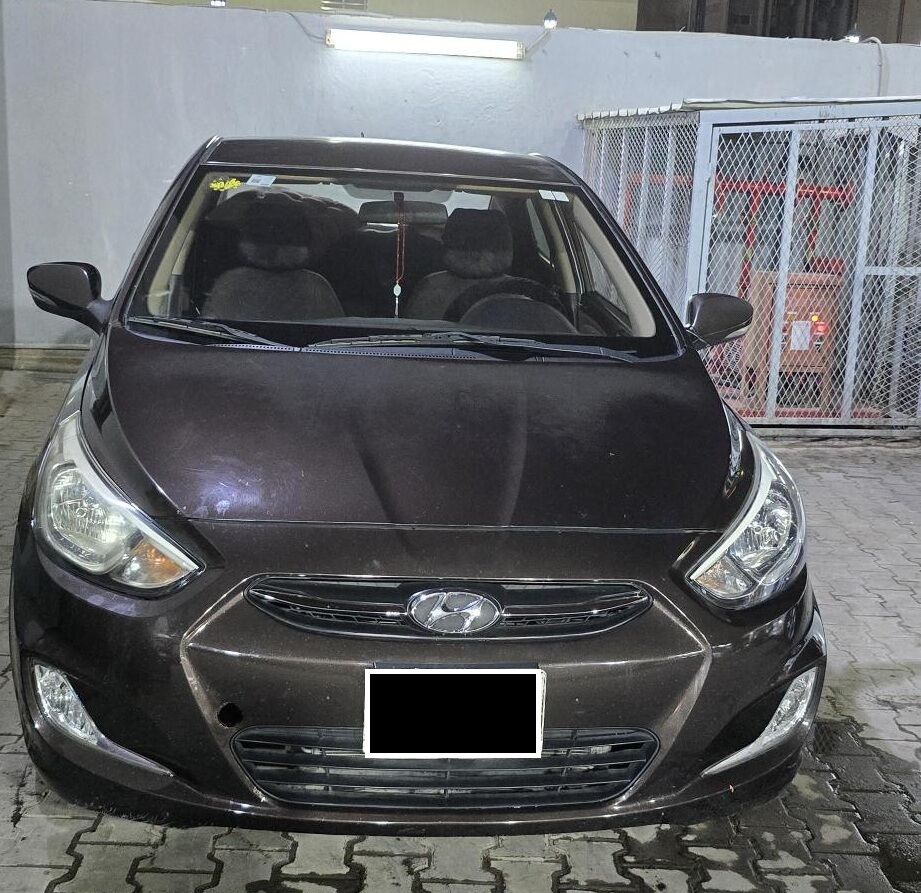 Riyadh, Vehicles, Cars & Trucks , SAR 20000,  Hyundai Accent,  2016,  Automatic,  289000 KM,  /Good Condition/For Sale