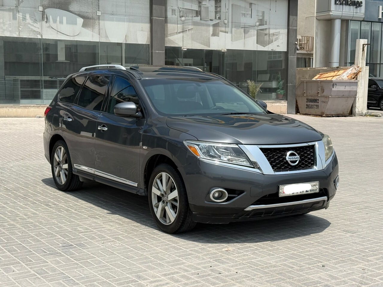 Manama, Vehicles, Cars & Trucks , BHD 2900,  Nissan Pathfinder,  2014,  Automatic,  133800 KM,    (Grey)
