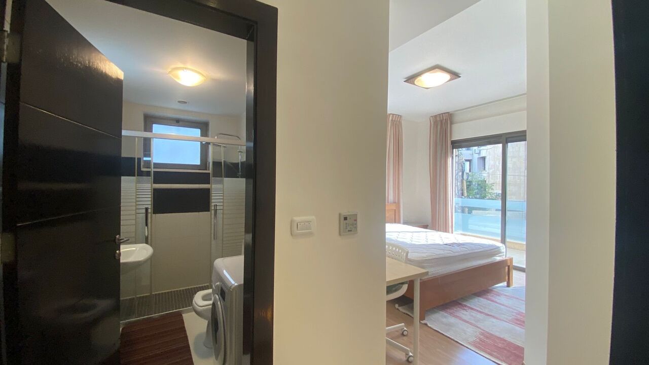 Amman, Apartments, Flats, Houses & Villas, JOD 9000/year,  Furnished,  2 BR,  4 Sq. Meter,  Stylish Furnished Apartment In 4th Circle