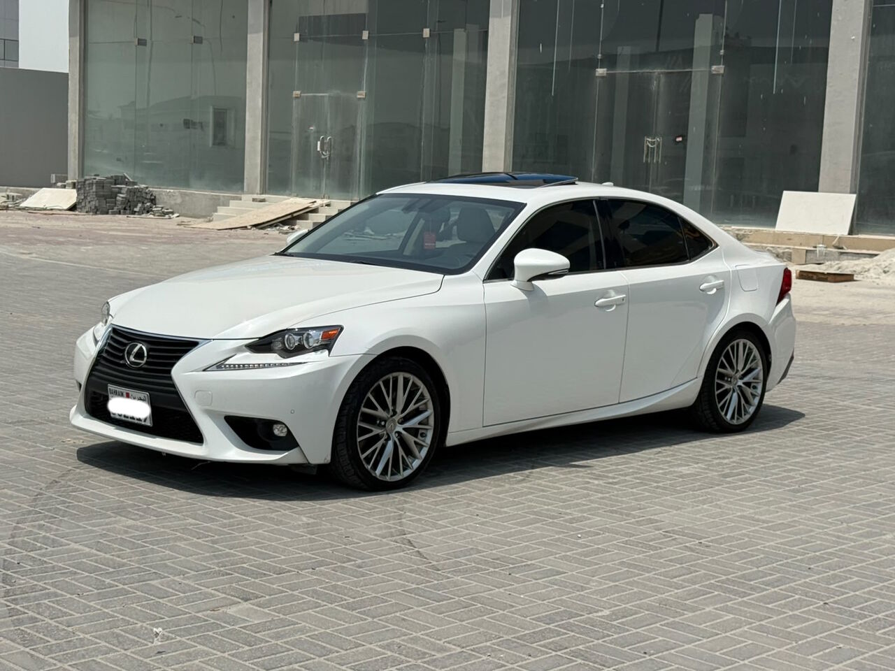 Manama, Vehicles, Cars & Trucks , BHD 6500,  Lexus IS-300,  2016,  Automatic,  104700 KM,   /  (White)