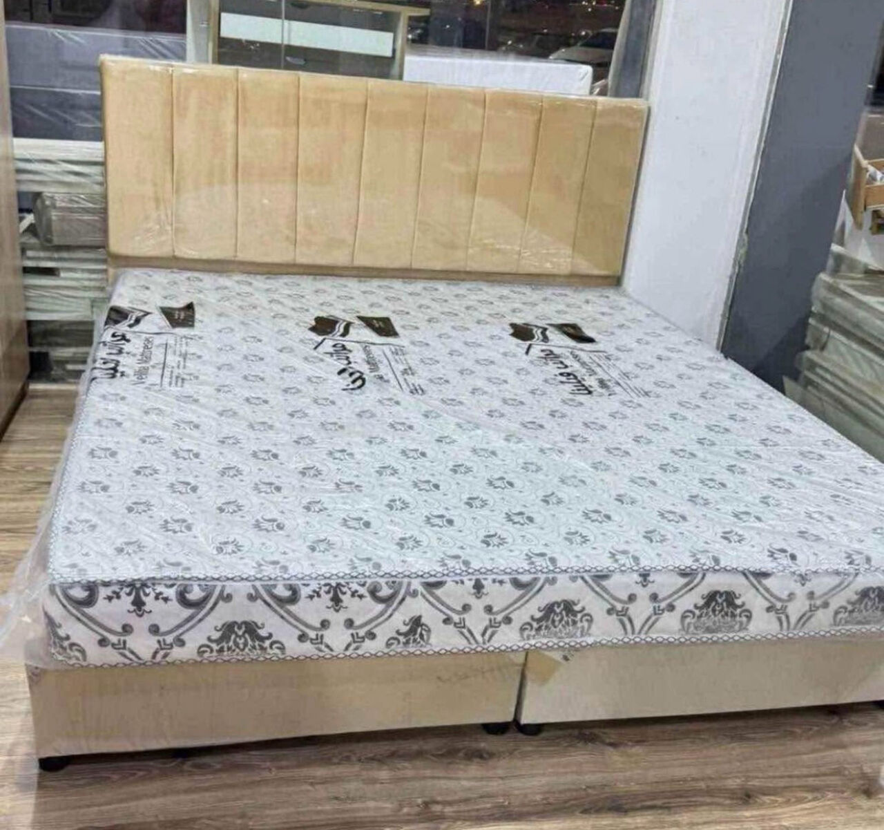 Jeddah, Furniture, SAR 350,  All Type Of Best Quality Double Bed Frame Available