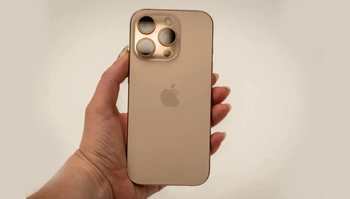 Salamah, Mobile Phones, SAR 3200,  IPHONE 16 PRO 256 GB GOLD