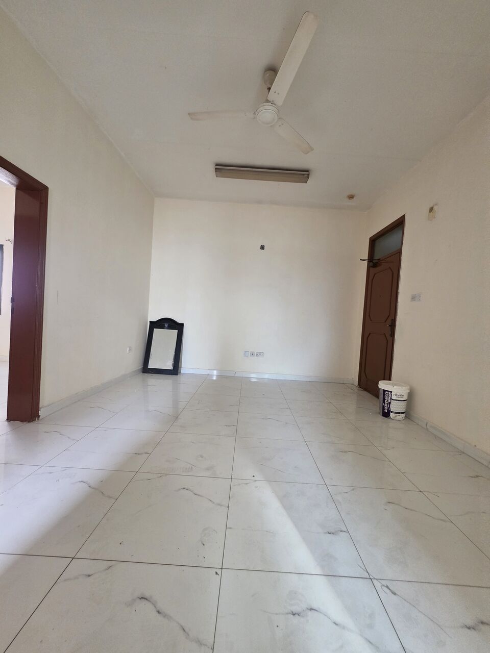 Gudaibiya, Apartments, Flats, Houses & Villas, BHD 160/month,  2 BR,  Very Neet UN Furnished 2 BHK Flat Without Ewa @160/BD In Gudaibiya