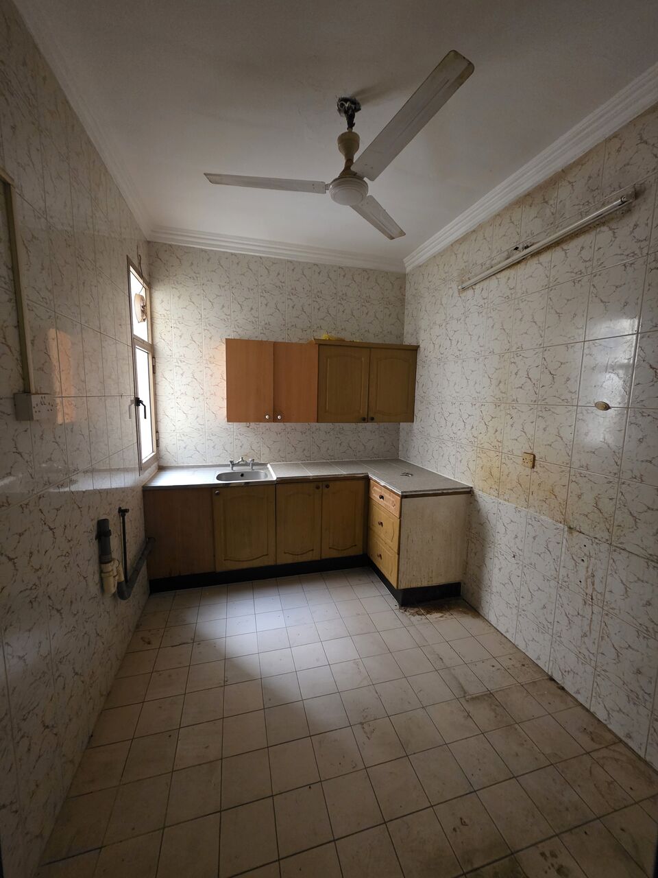 Hoora, Apartments, Flats, Houses & Villas, BHD 240/month,  2 BR,  Semi Furnished Balcony Spacious 2 BHK Flat With Ewa & Parking @240/BD In Hoora