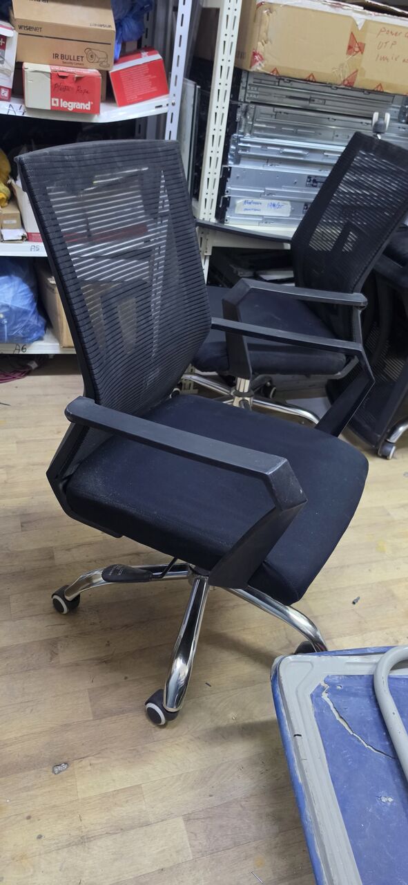 Al Malaz, Furniture, SAR 200,  Office Chair For Sale(used)×4pcs