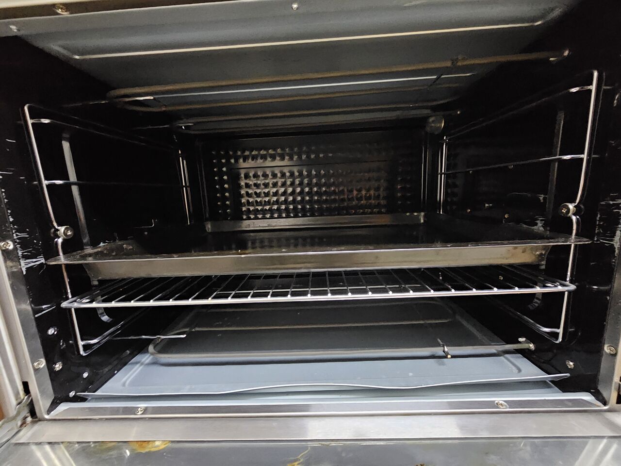 Khobar, Appliances, SAR 350,  KION Electric Oven 100L &ndash; Excellent Condition