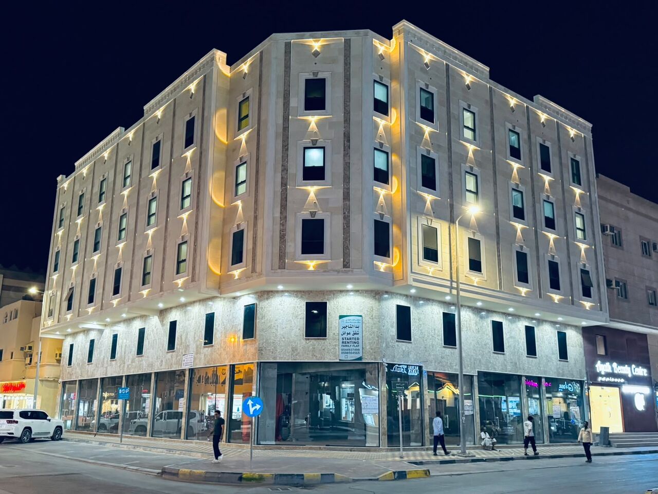Jubail, Apartments, Flats, Houses & Villas, 4BHK UNFURNISHED APARTMENTS IN BRAND NEW BUILDING IN JUBAIL