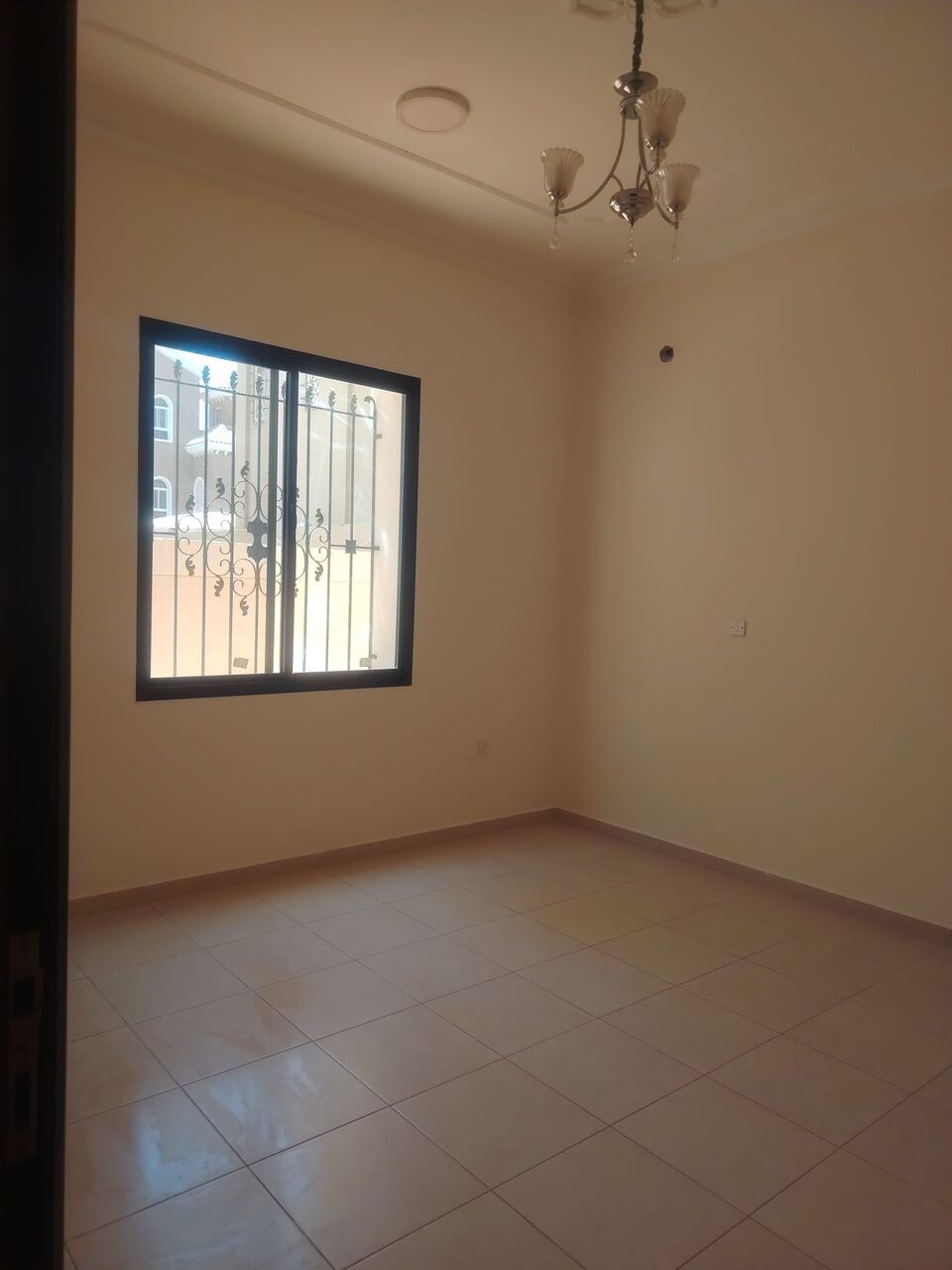 Janabiya, Apartments, Flats, Houses & Villas, BHD 170/month,  2 BR,  2 Bedroom In Janabiya Without Ewa