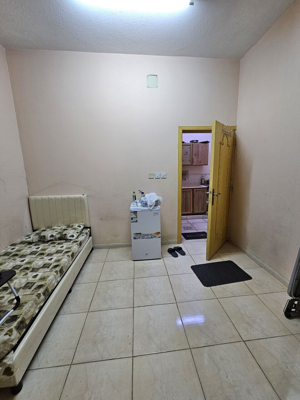 Al Malaz, Rooms for Rent, SAR 800/month,  Room Shared With 1 Person Only &ndash; Al Malaz, Riyadh
