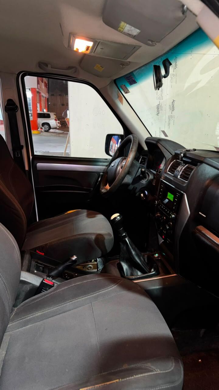 Riyadh, Vehicles, Cars & Trucks , SAR 28,  Mahindra Scorpio 4x4,  2022,  Manual,  277521 KM,   For Sale