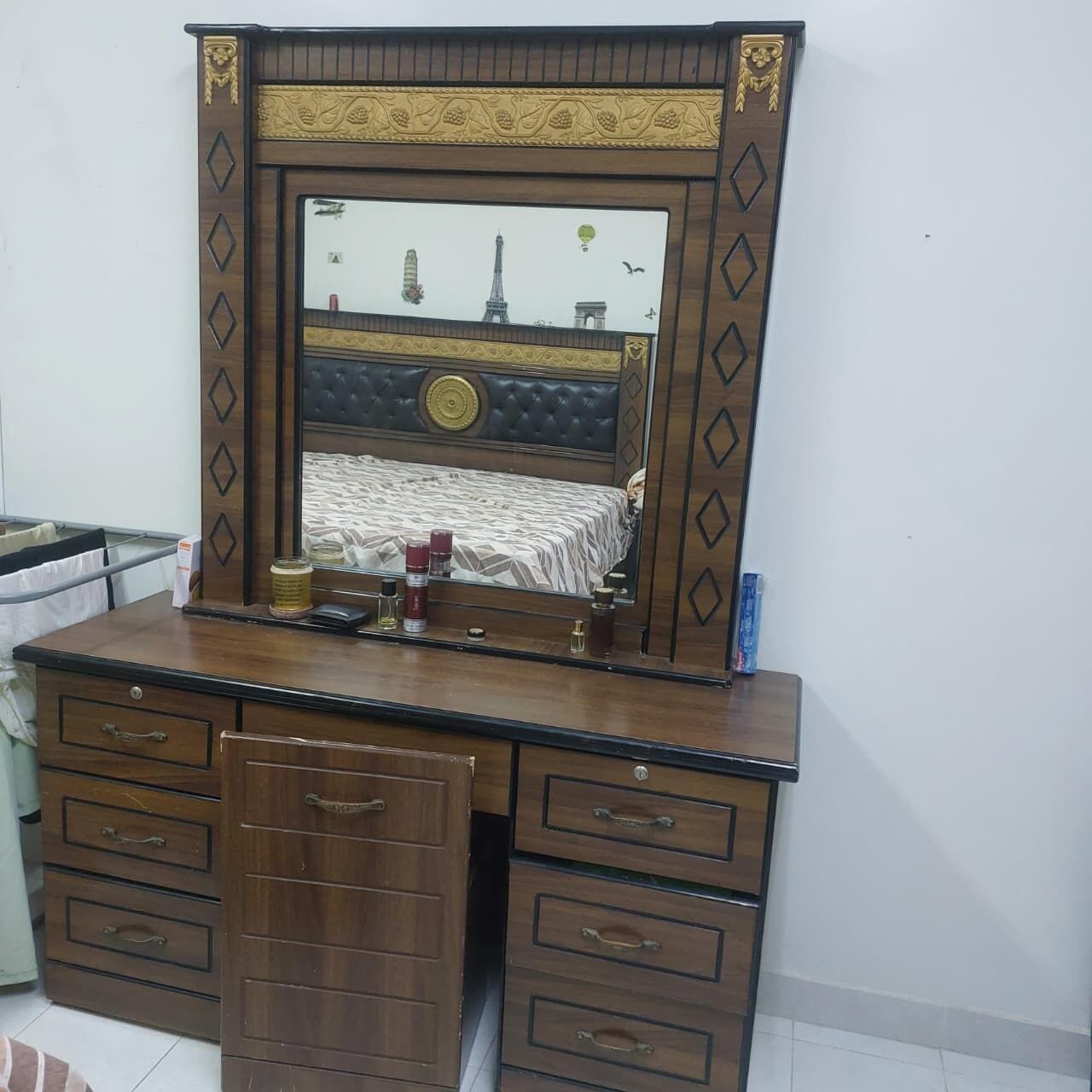 Dammam, Furniture, SAR 750,  King Size Bed With Mattress , Dressing Table, Sofa