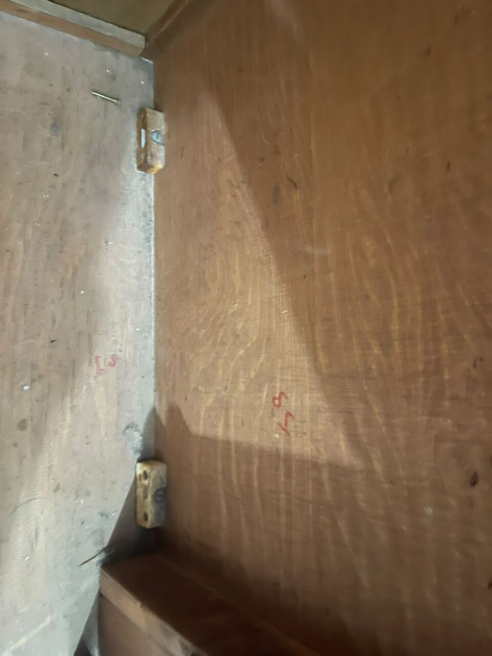 Jeddah, Household Items, SAR 350,  3-Door Wooden Wardrobe For Sale