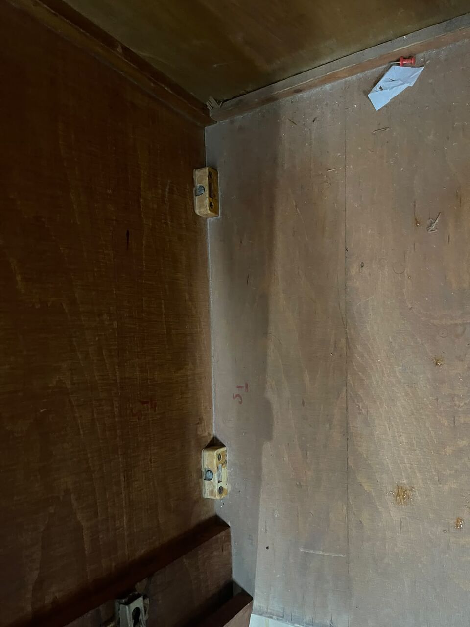 Jeddah, Household Items, SAR 350,  3-Door Wooden Wardrobe For Sale