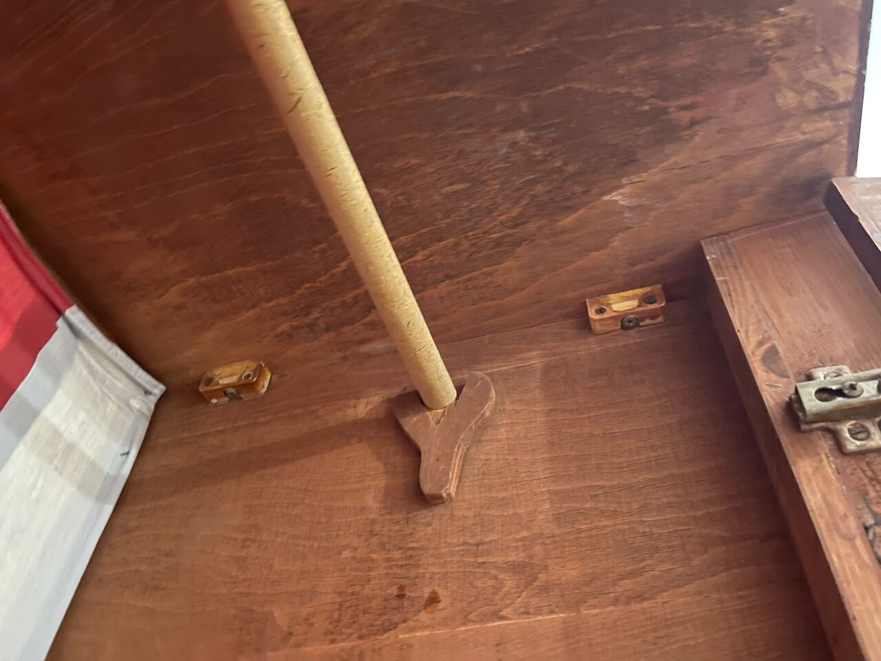 Jeddah, Household Items, SAR 350,  3-Door Wooden Wardrobe For Sale