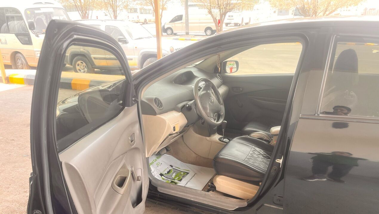 Hara, Vehicles, Cars & Trucks , SAR 21900,  Toyota Yaris,  2013,  Automatic,  103000 KM,    , Very Less Driven, Odo 103900 Kms