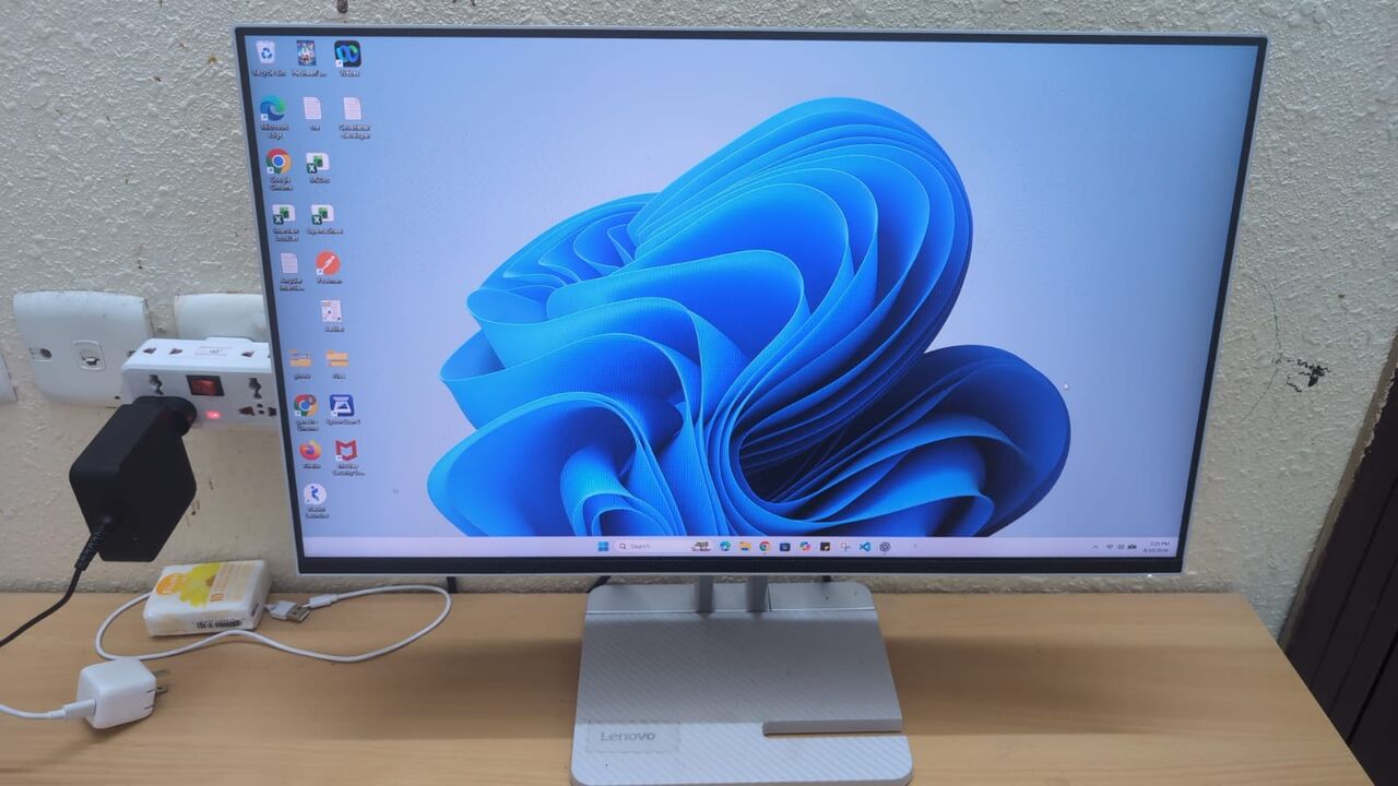 Hara, Computers, SAR 250,  Lenova Monitor L241-4A 23.8 FHD