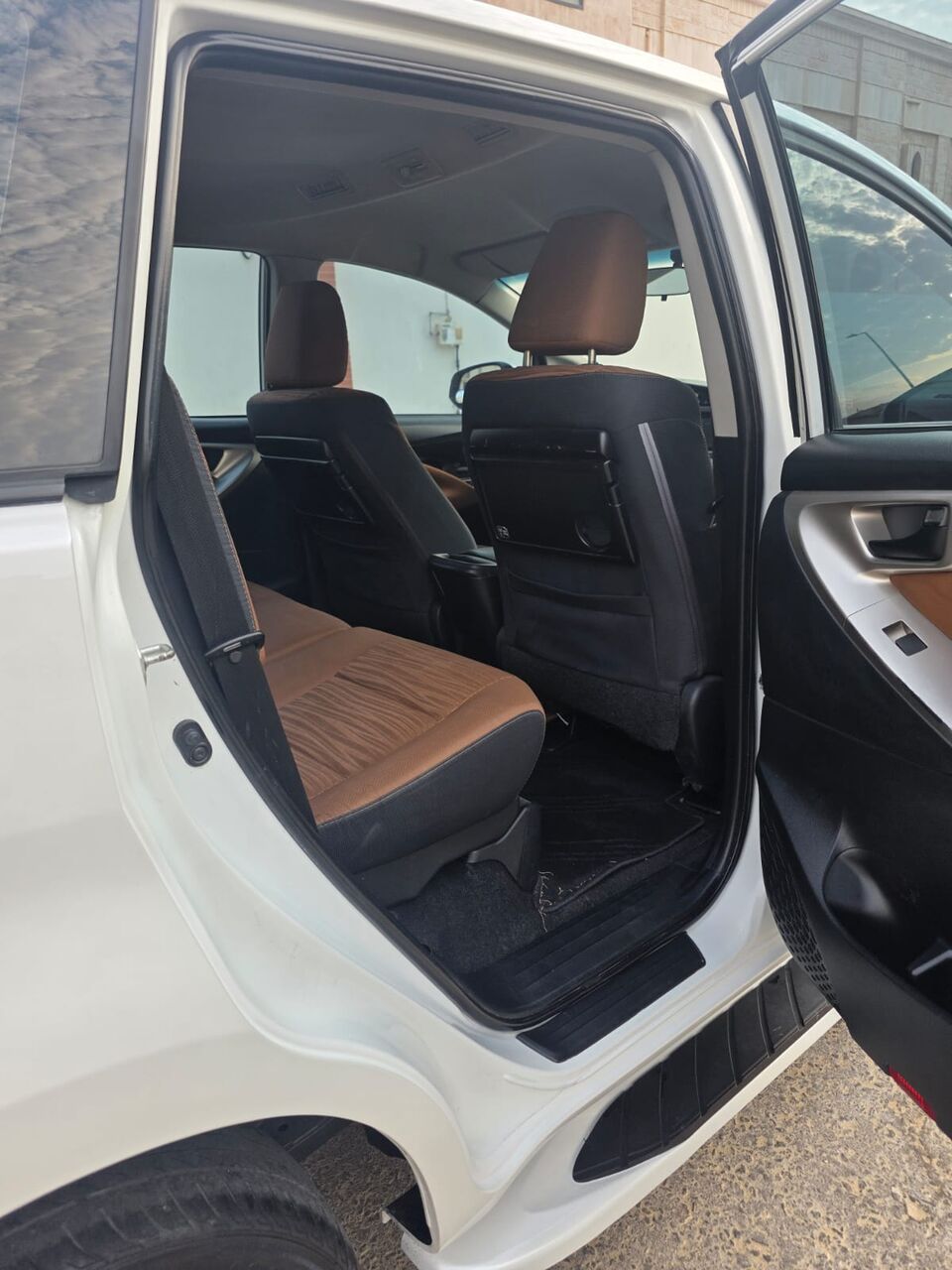 Abu Saiba, Vehicles, Cars & Trucks , SAR 55000,  Toyota,  2023,  530000 KM,   INNOVA