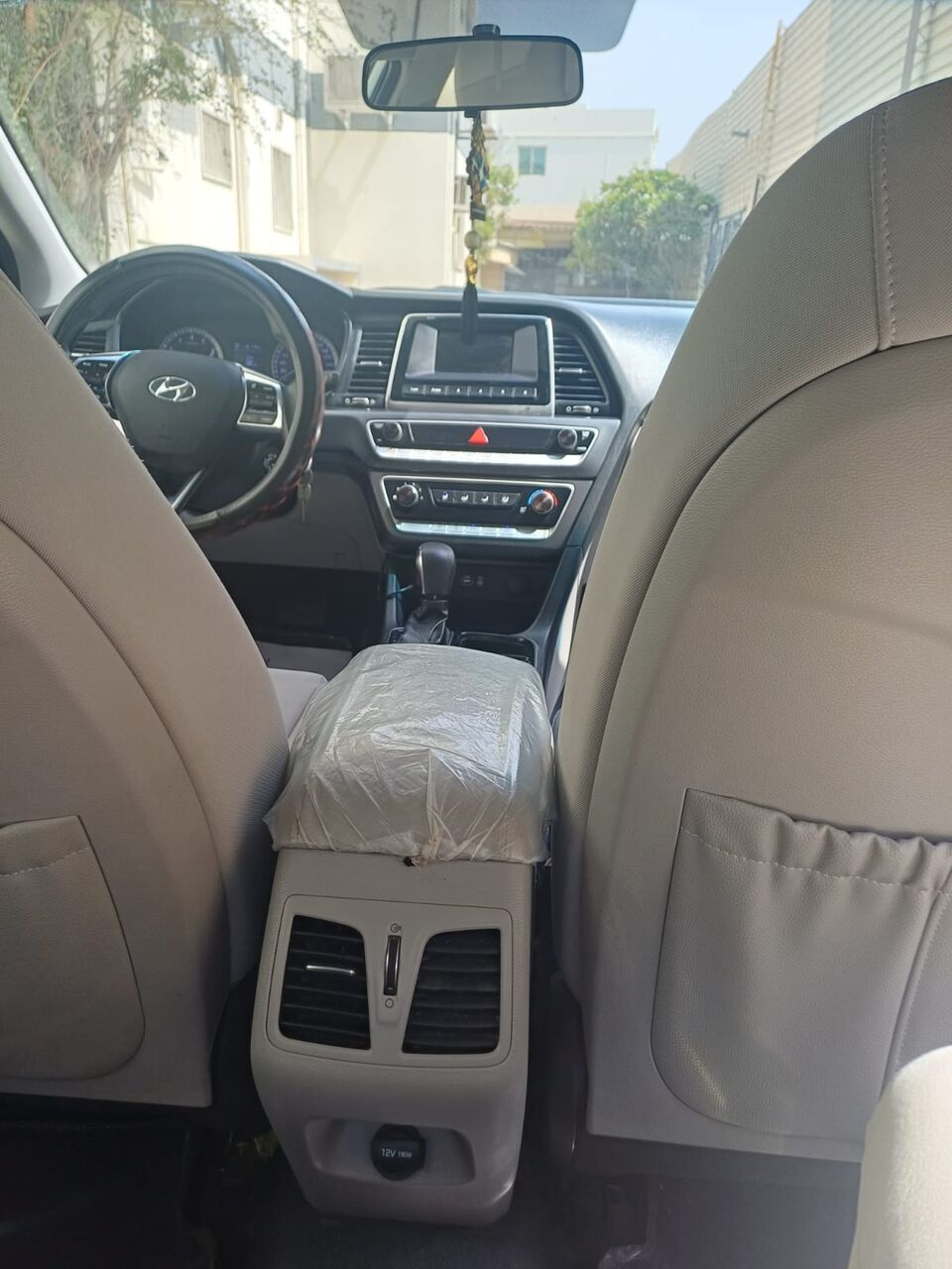 Manama, Vehicles, Cars & Trucks , BHD 3850,  Hyundai Sonata,  2018,  Automatic,  93000 KM,    From First Owner - 36188001
