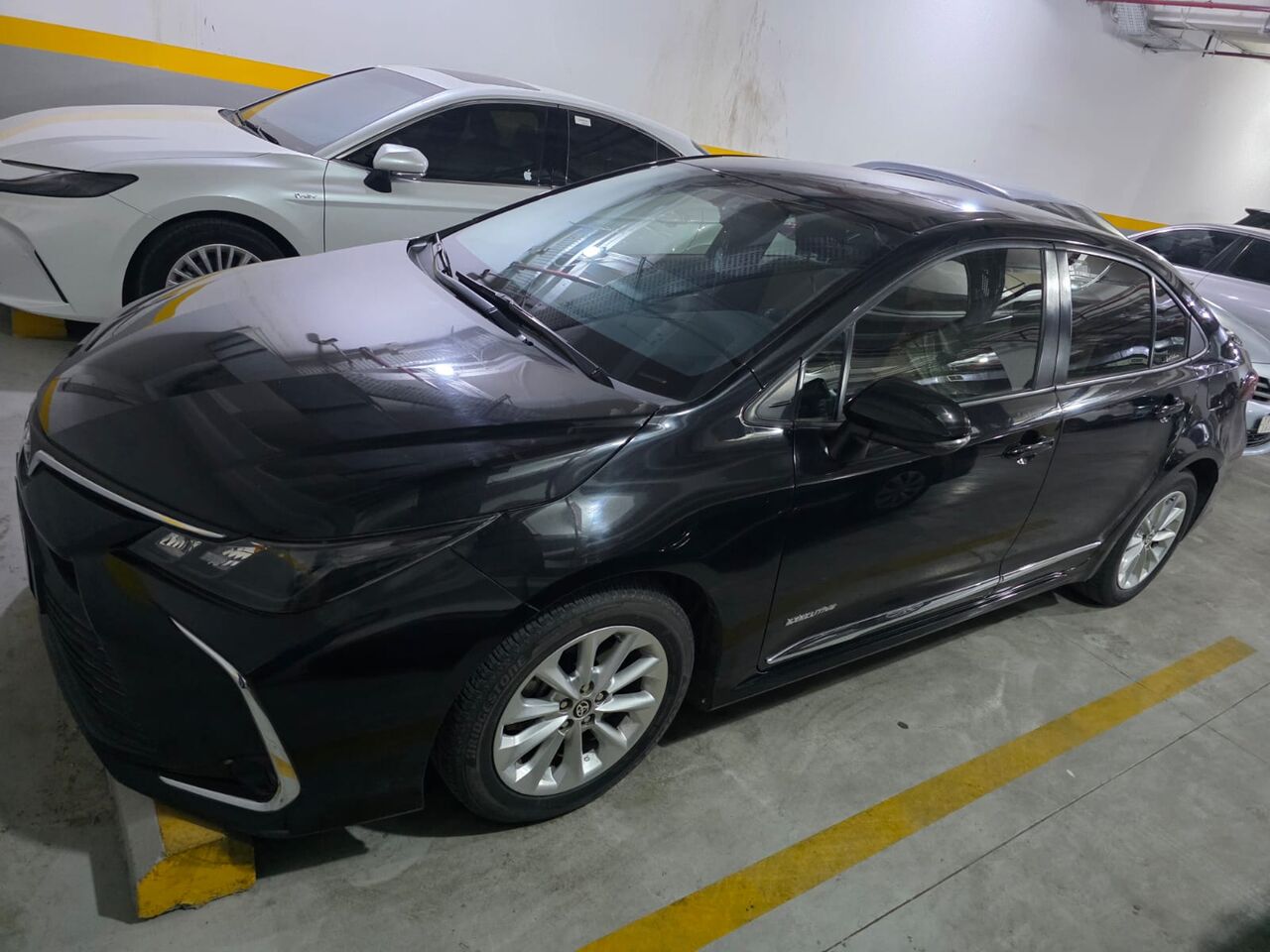 Riyadh, Vehicles, Cars & Trucks , SAR 62000,  Toyota Corolla,  2022,  Automatic,  25000 KM,    XLI Executive (Black) - Low Mileage 25,000 KM!