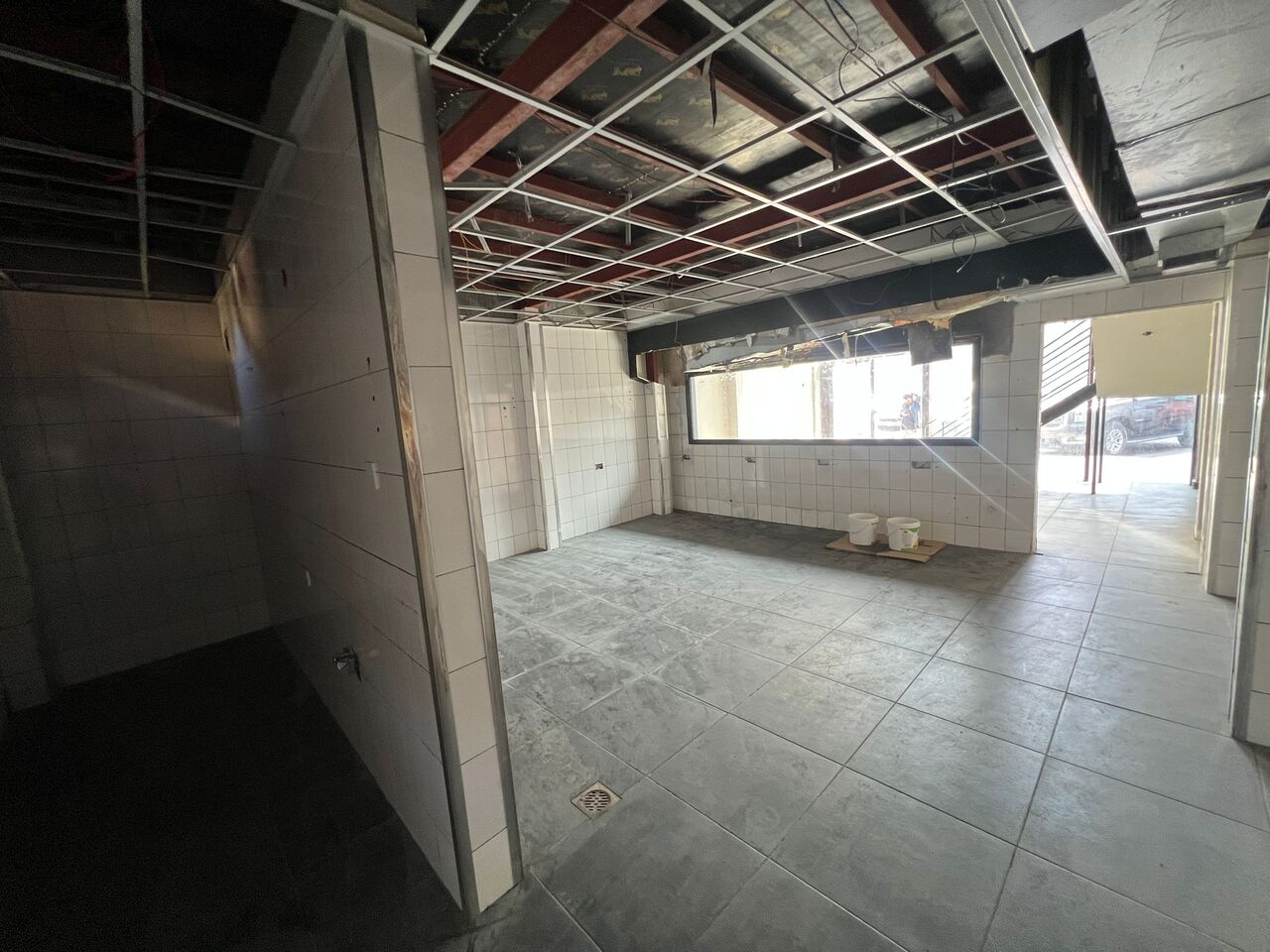 Juffair, Shops, BHD 2000,  135 Sq. Meter,  Prime Shop For Rent In Juffair | Ideal For Restaurant Or Retail Business