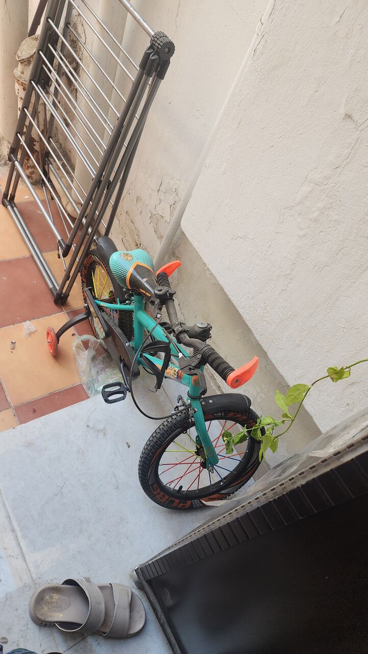 Al Aziziyah, Bicycles, SAR 275,  Drift Scooter(200sr) And Bicycle (75sr)