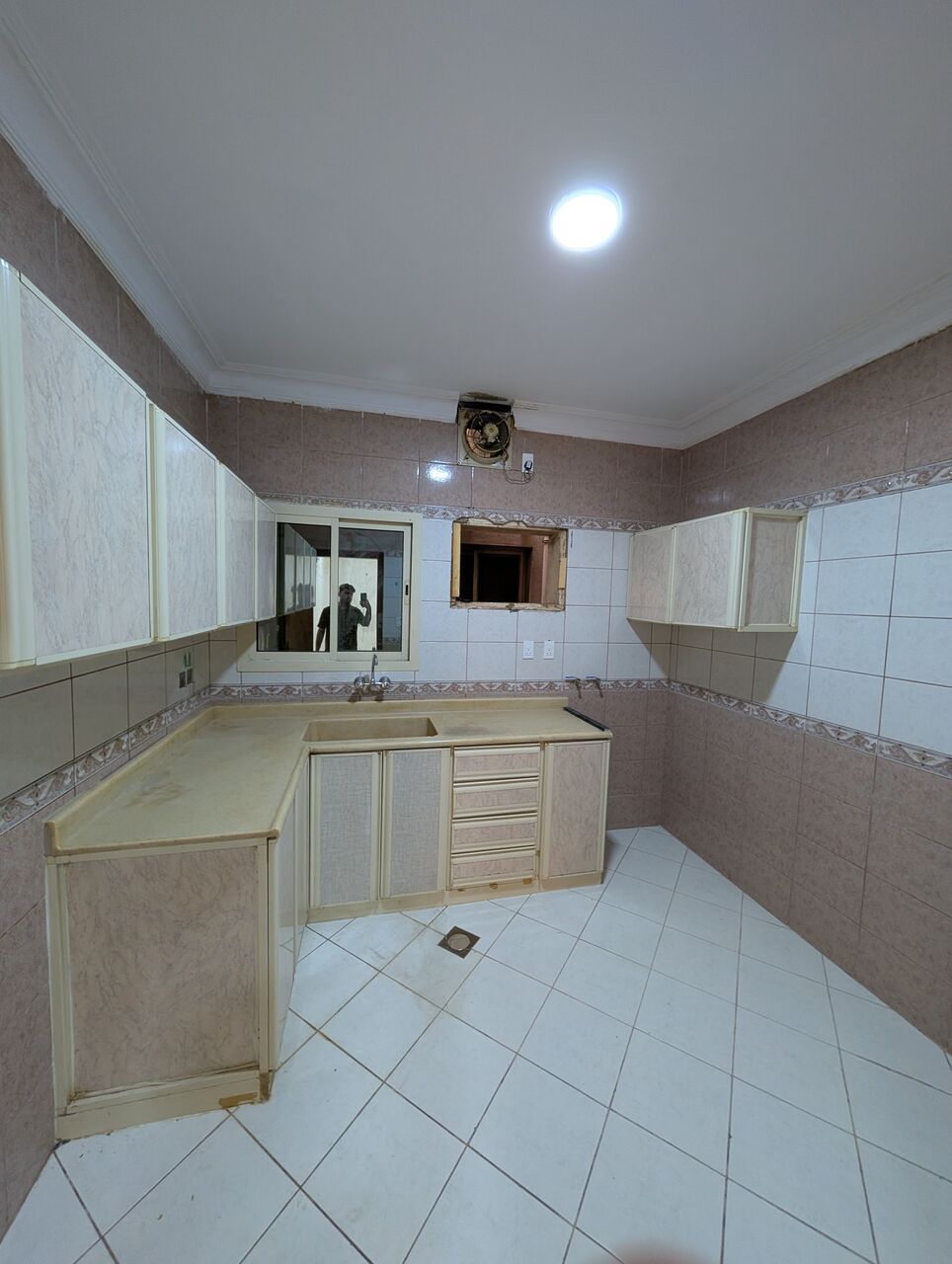 Khobar, Apartments, Flats, Houses & Villas, SAR 15600/year,  1 BR,  1 Bedroom | 1 Bathroom 1 Kitchen | 1 Living Room 1 Store Room