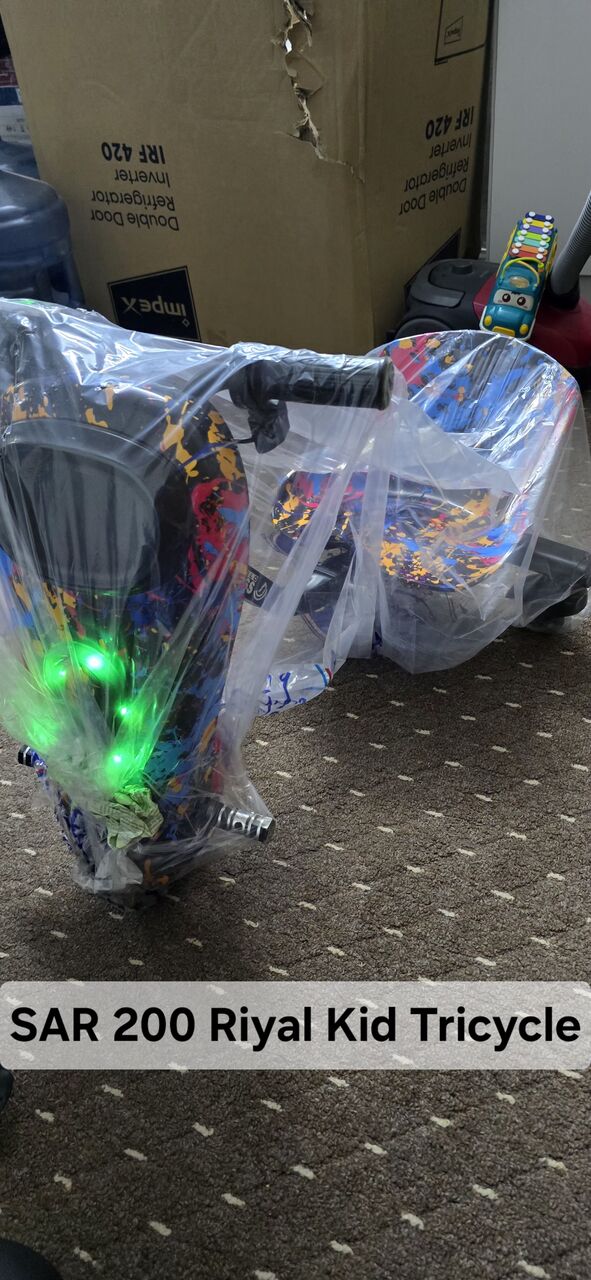 Riyadh, Baby & Kid Stuff, SAR 200,  Kids Tricycle 300 Degree Baterry Operated. Alhamra Exit 8