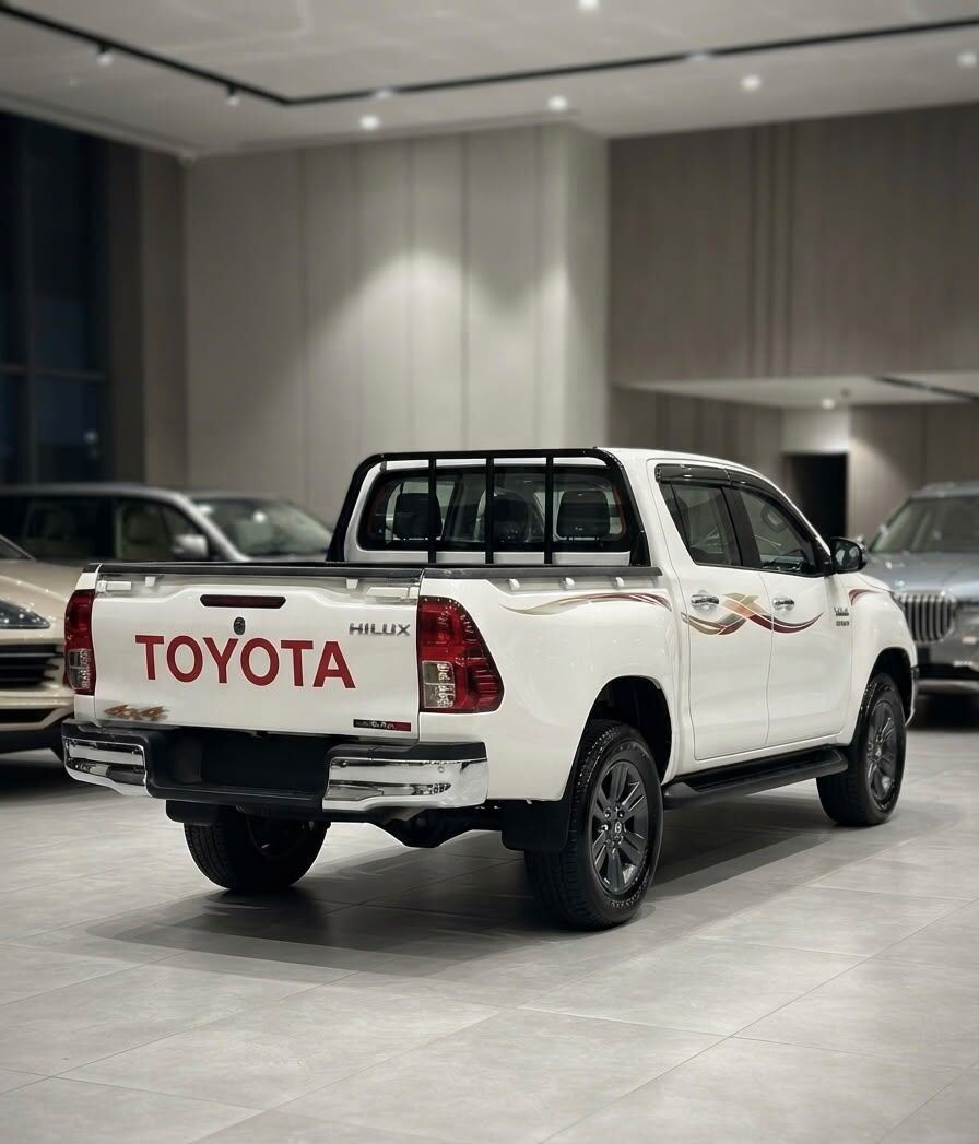 Mahooz, Vehicles, Cars & Trucks , BHD 2500,  Toyota Hilux,  2026,  Automatic,  1 KM,   D/C PICKUP -  - Brand New - Monthly Installments - Loan Without Bank