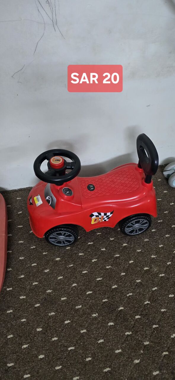 Riyadh, Baby & Kid Stuff, SAR 70,  Baby Walker, Todler Car With A Free Baby Cart. Al Hamra Exit 8