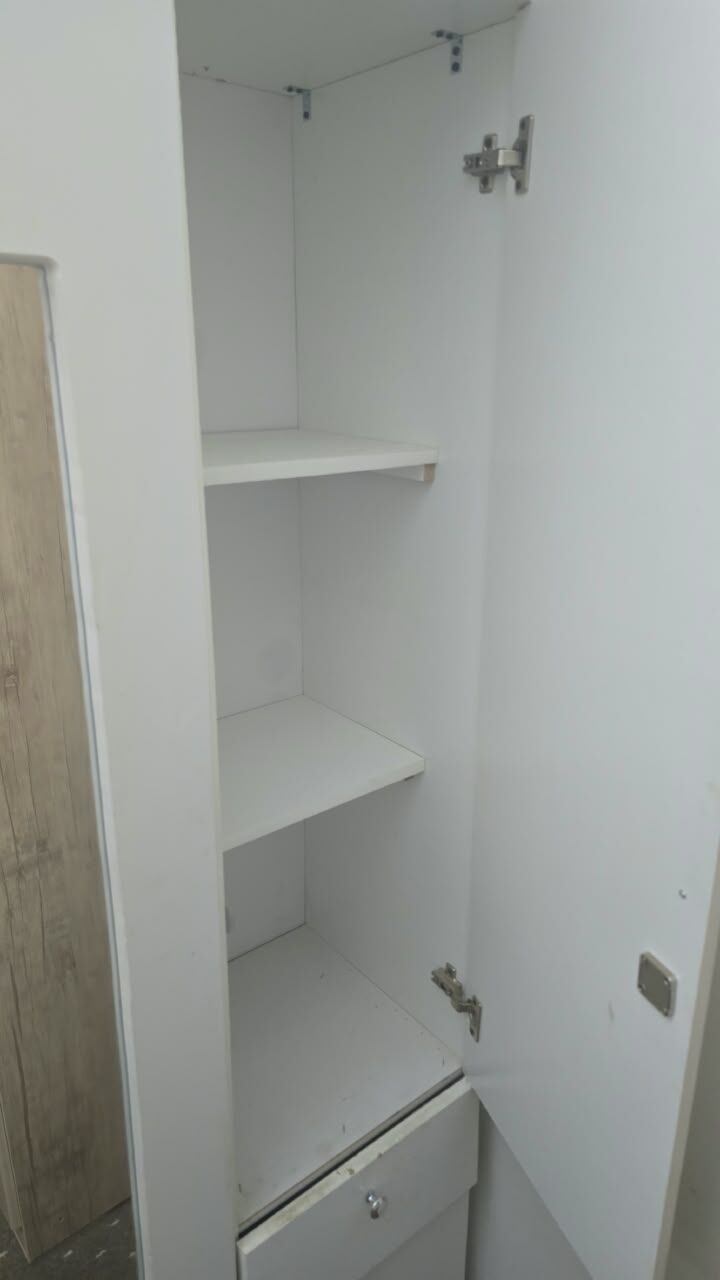 Riyadh, Furniture, SAR 150,  3 Door Wardrobe. Alhamra Dsitrci Riyadh Near Exit 8