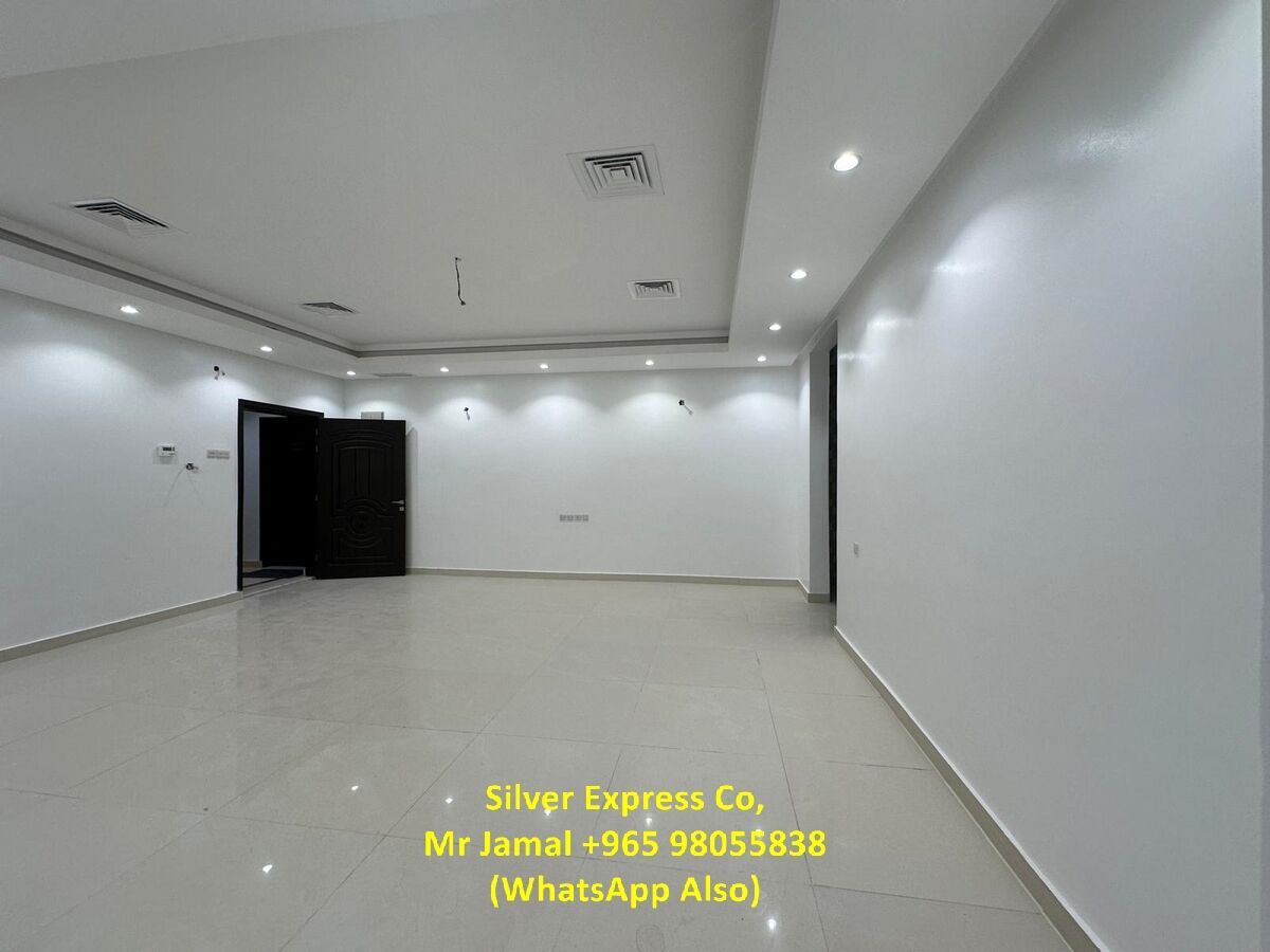 Fahad Al Ahmad, Apartments, Flats, Houses & Villas, KWD 400/month,  3 BR,  200 Sq. Meter,  3 Bedroom With Shattered Window Apartment For Rent In Fahad Al Ahmad.