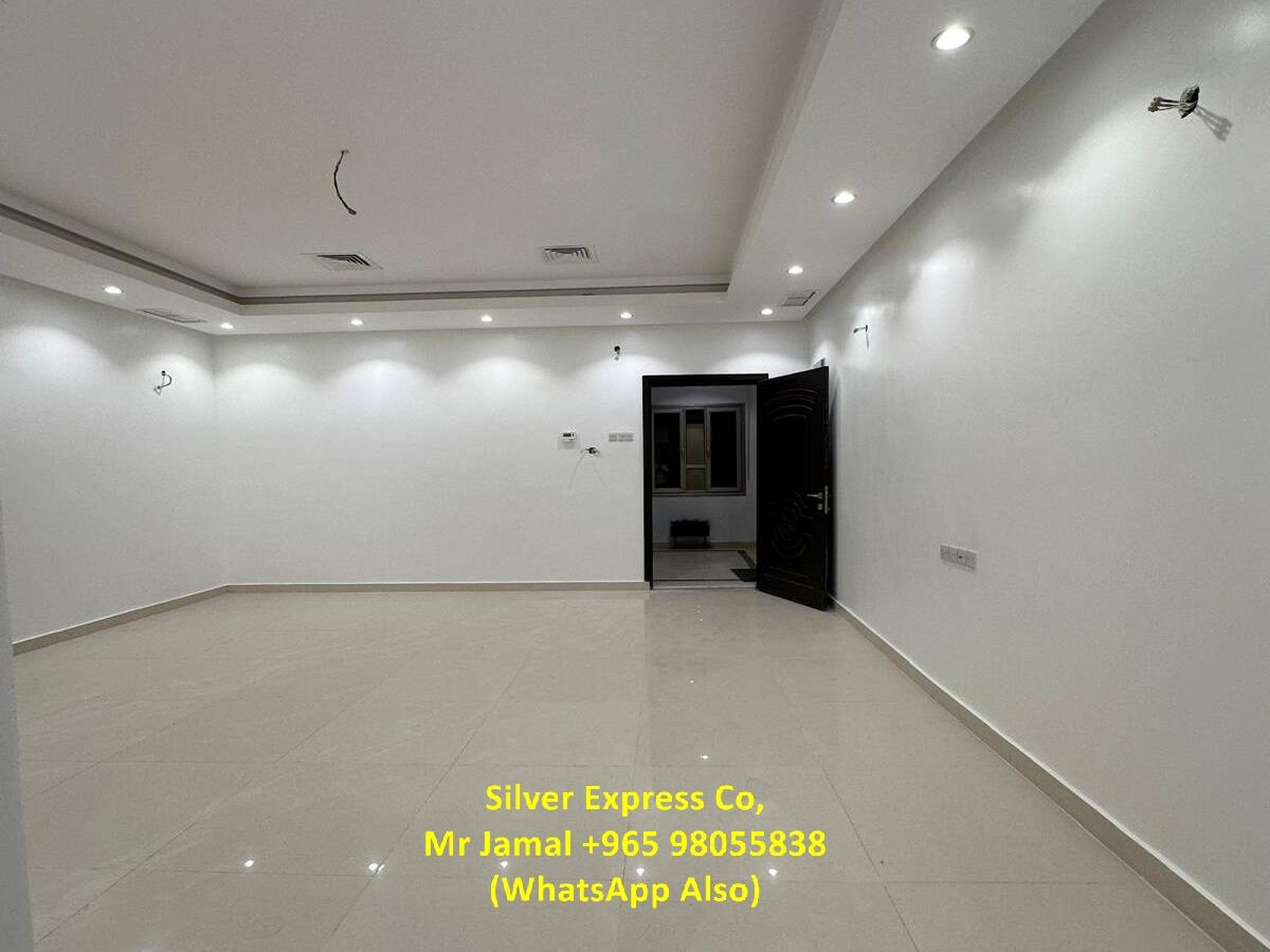 Fahad Al Ahmad, Apartments, Flats, Houses & Villas, KWD 400/month,  3 BR,  200 Sq. Meter,  3 Bedroom With Shattered Window Apartment For Rent In Fahad Al Ahmad.