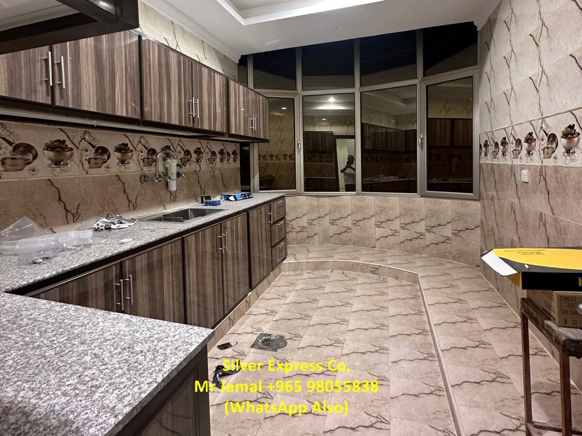 Fahad Al Ahmad, Apartments, Flats, Houses & Villas, KWD 400/month,  3 BR,  200 Sq. Meter,  3 Bedroom With Shattered Window Apartment For Rent In Fahad Al Ahmad.