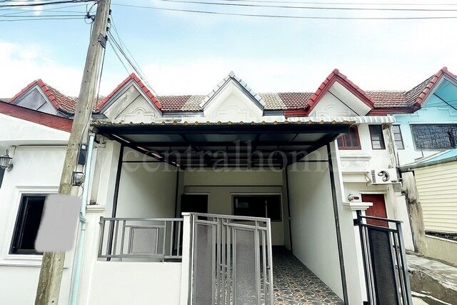 Bangkok, Real Estate For Sale, THB 1390000,  2 BR,  16 Sq. Feet,  Special Price, Townhouse Thanalak 2, Khlong Luang 2, Rangsit, Newly Renovated, Ready To
