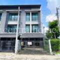 THB 5600000,  3 BR,  25 Sq. Feet,  Reserve Now, Townhome, Baan Klang Muang, Ngamwongwan, Lak Si, Good Location, Corner Unit.