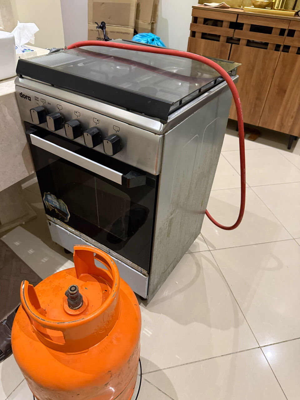 Al Ghadir, Appliances, SAR 450,  Gas Cooking Range With 4 Gas Burners And Oven And Cylinder. Gas Stove With 4 Burners