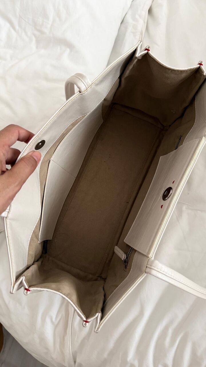 Isa Town, Clothing & Accessories, BHD 20,  STAND OIL - Oblong Bag / Cream