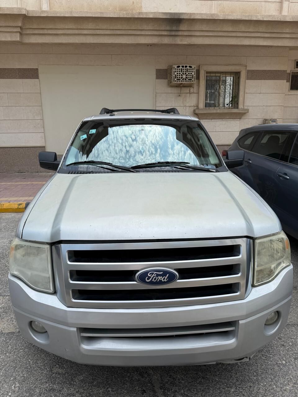 Khobar, Vehicles, Cars & Trucks , SAR 32000,  2011,  2011,  Automatic,  404000 KM,  SAR 32000, Ford Expedition XLT, Model , ODO