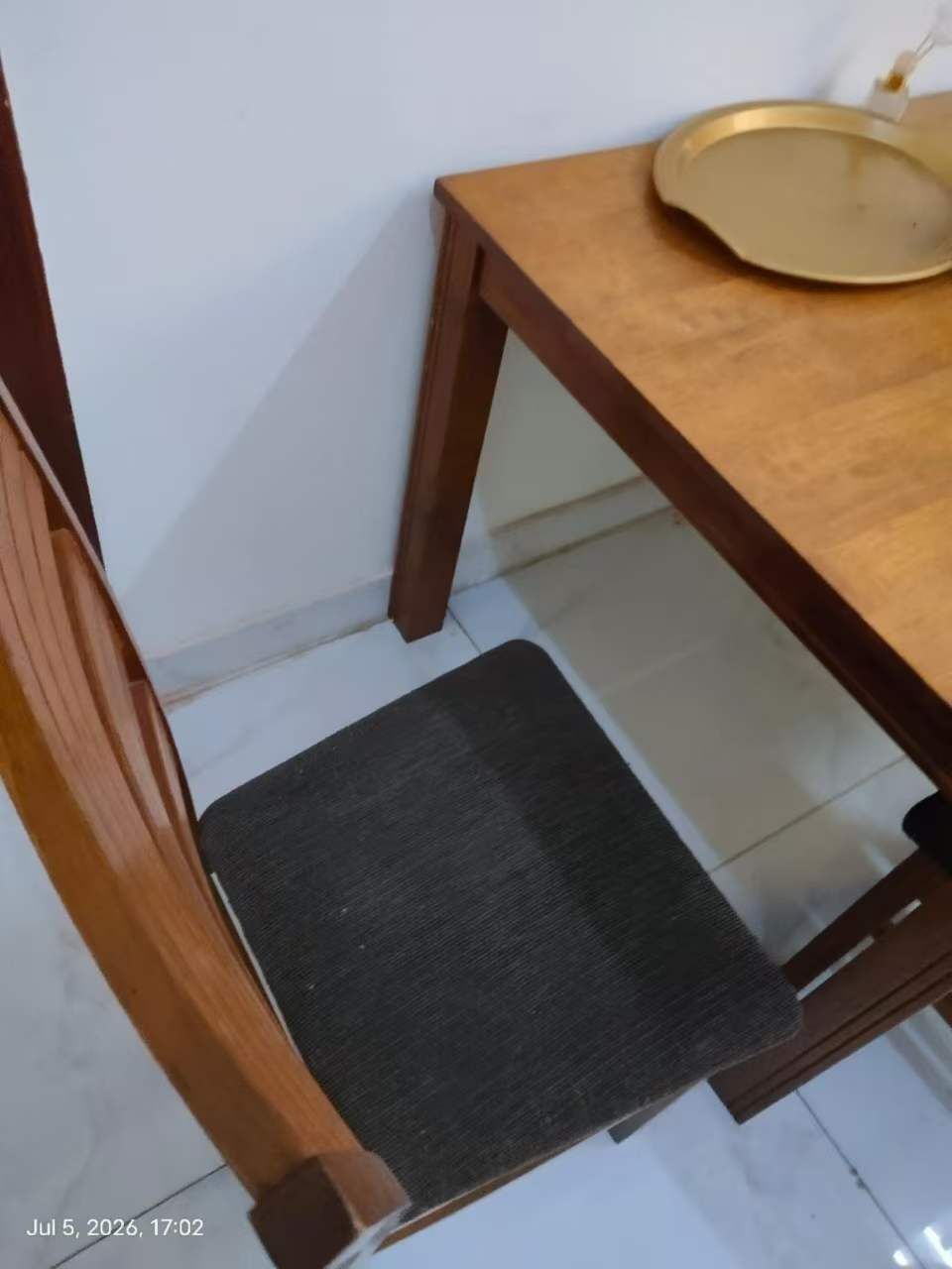 Riyadh, Furniture, SAR 300,  Wooden Table With 6 Wooden Chairs