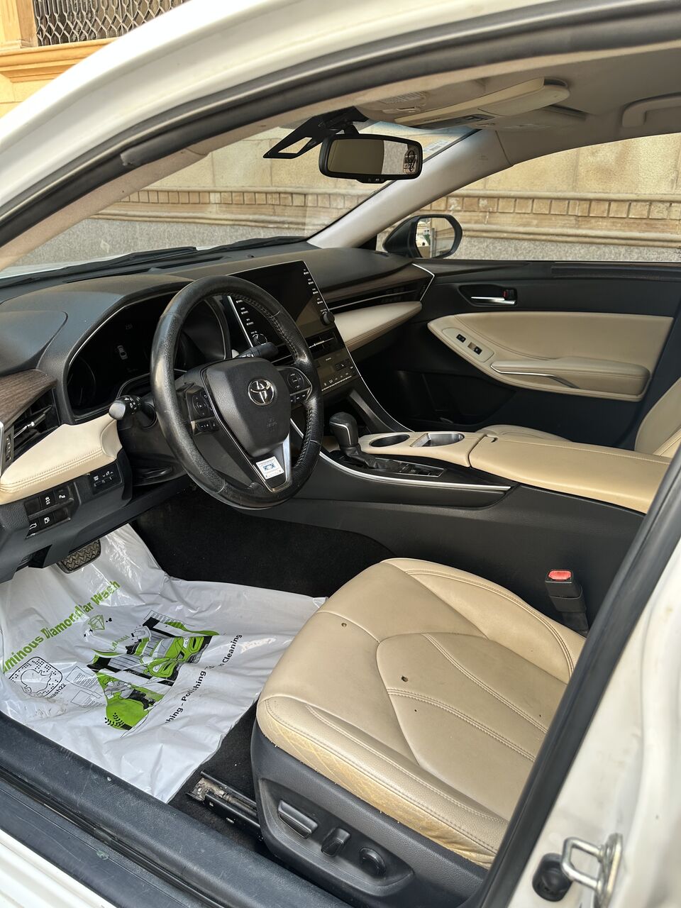 Al Murabba, Vehicles, Cars & Trucks , SAR 50,  Toyota Avalon,  2020,  Automatic,  198000 KM,    For Sale